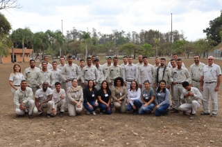 Participantes do curso de formação de capacitação de operadores de máquinas de colheita florestal